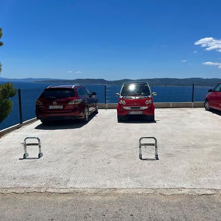 Apartman Stevic Pisak Exteriör bild